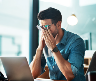 Common website mistakes that cost small businesses customers